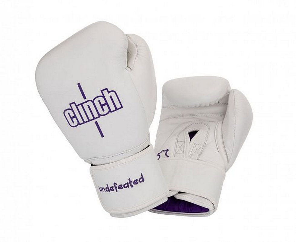 Перчатки боксерские Clinch Undefeated C161 белый 979_800